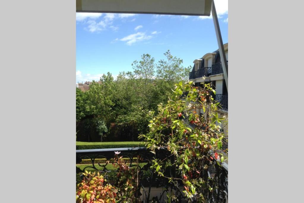 Nid Douillet A Bagatelle Appartement Deauville Buitenkant foto